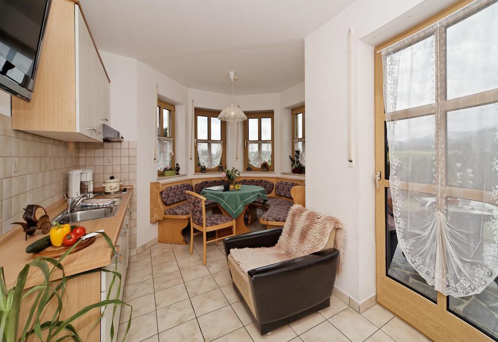 Hotel Landhaus Maria Bed&Breakfast Regen Pokój zdjęcie