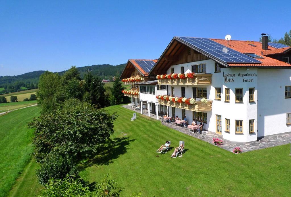 Hotel Landhaus Maria Bed&Breakfast Regen Zewnętrze zdjęcie